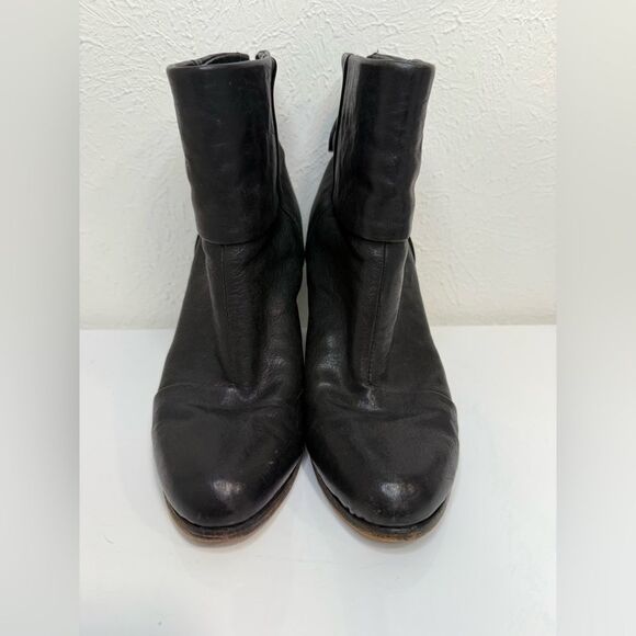 Rag & Bone Newbury Black Leather Booties Size 7.5 Block Heel - Picture 2 of 9